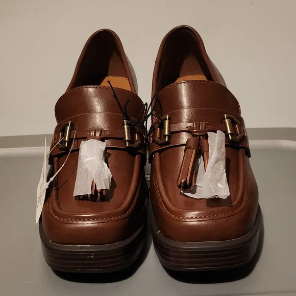 NWT a.n.a A New Approach Chunky Heels, Size 5.5 - Picture 8 of 14